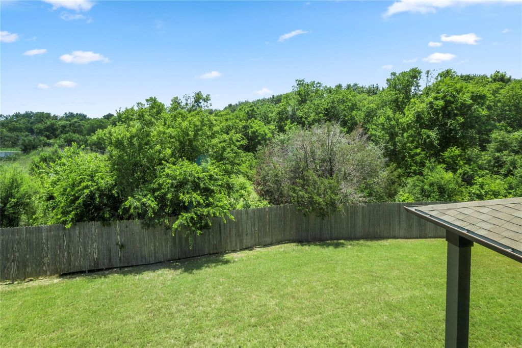 915 Thrasher Glade DR, Austin, TX 78660