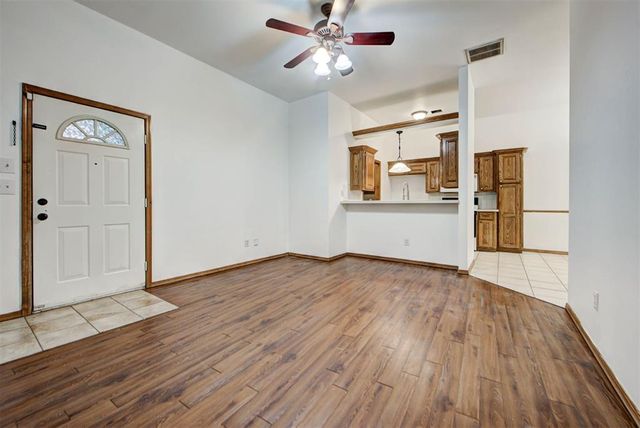 12515 SW 3rd Street, Yukon, OK 73099