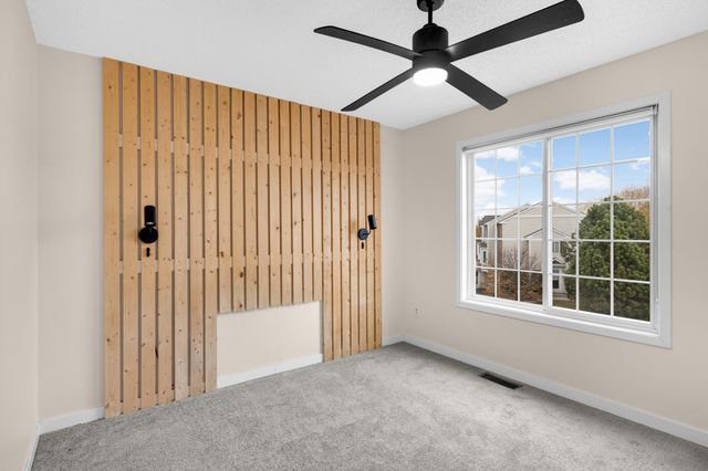 4811 Education Drive N 3, Hugo, MN 55038