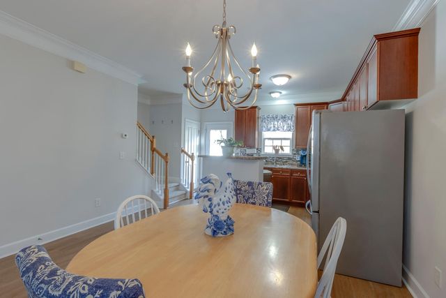 8662 Gauphin Pl, Nashville, TN 37211