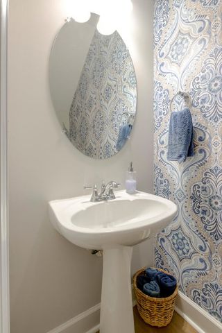 8662 Gauphin Pl, Nashville, TN 37211