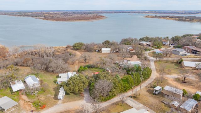 216 Broken Arrow, Comanche, TX 76442