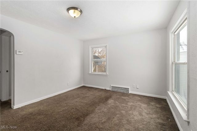 4007 E 154th Street, Cleveland, OH 44128