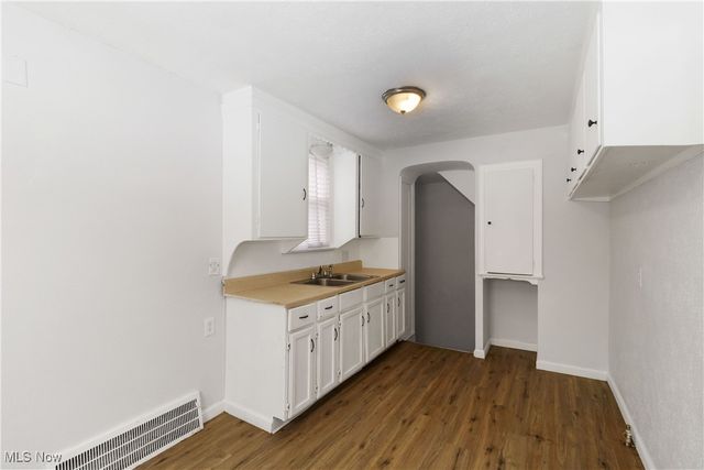 4007 E 154th Street, Cleveland, OH 44128