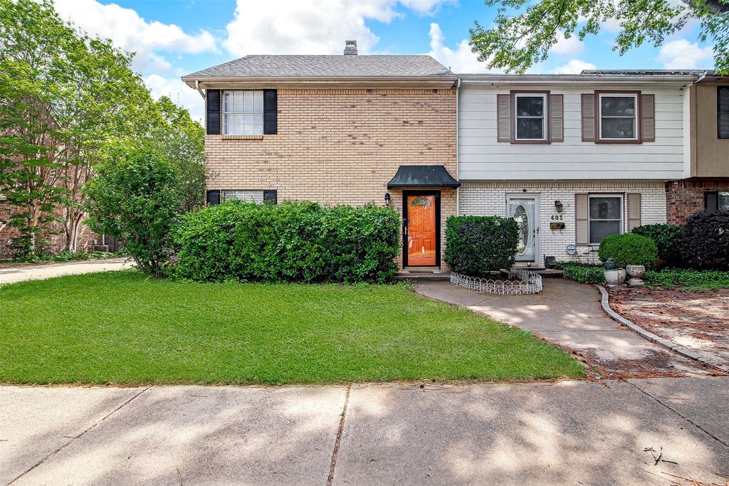 601 St Charles Drive, Arlington, TX 76013