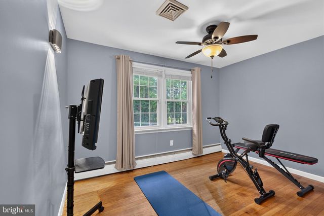 15 TUFTS RD, Pennsville, NJ 08070