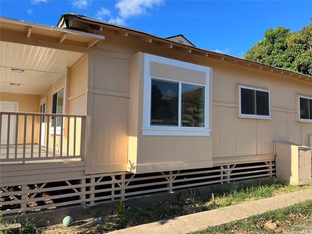 85-824 Lihue Street, Waianae, HI 96792