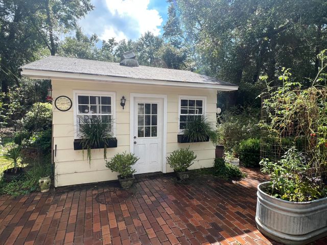 201 Silverhill Road, Walterboro, SC 29488