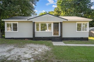 821 Sandalwood Drive, Fayetteville, NC 28304