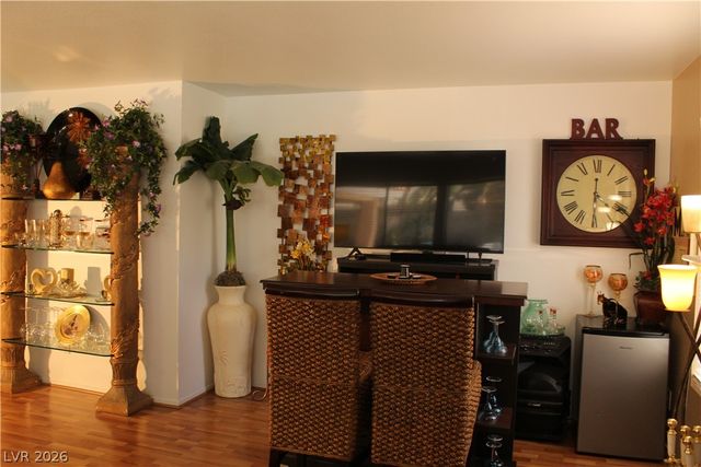 824 East Red Hollow Drive, North Las Vegas, NV 89031