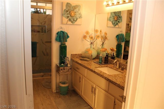 824 East Red Hollow Drive, North Las Vegas, NV 89031
