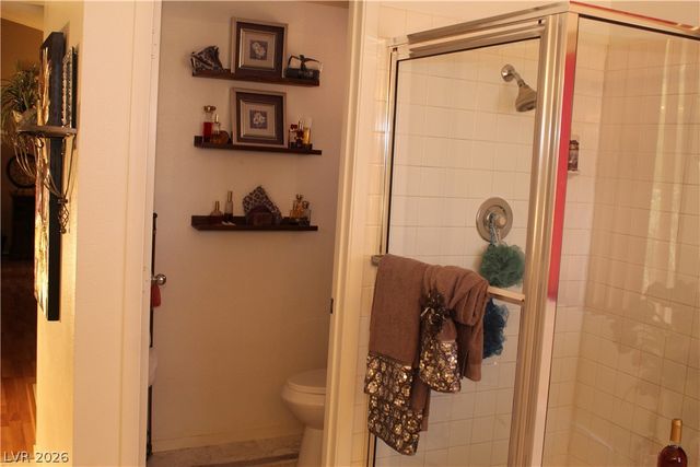 824 East Red Hollow Drive, North Las Vegas, NV 89031