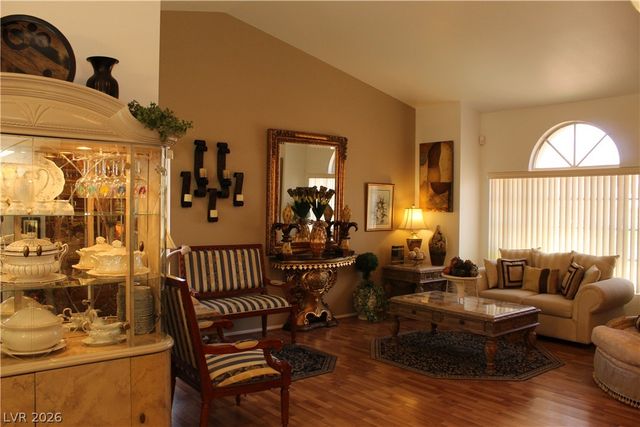 824 East Red Hollow Drive, North Las Vegas, NV 89031