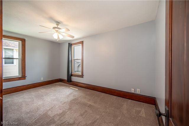 266 W Martin Street, East Palestine, OH 44413