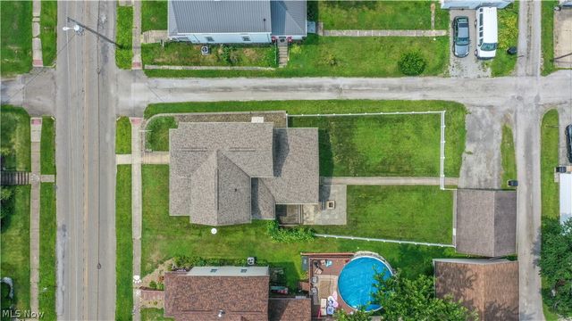 266 W Martin Street, East Palestine, OH 44413