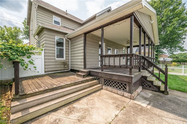 266 W Martin Street, East Palestine, OH 44413