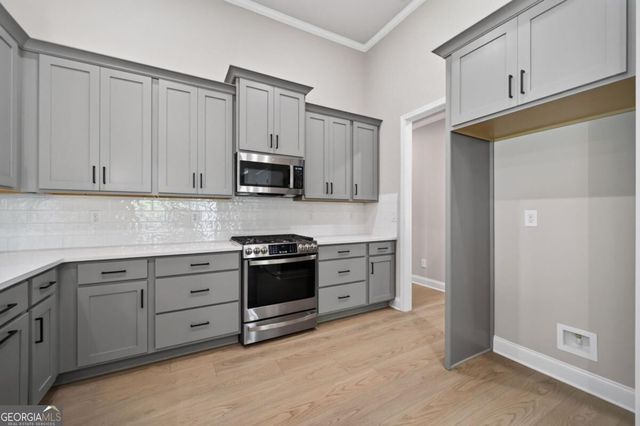 857 Bessie Court, Loganville, GA 30052