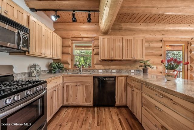 12515 Baldy Mountain Rd, Sandpoint, ID 83864