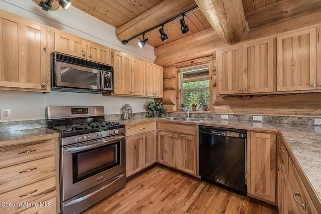 12515 Baldy Mountain Rd, Sandpoint, ID 83864