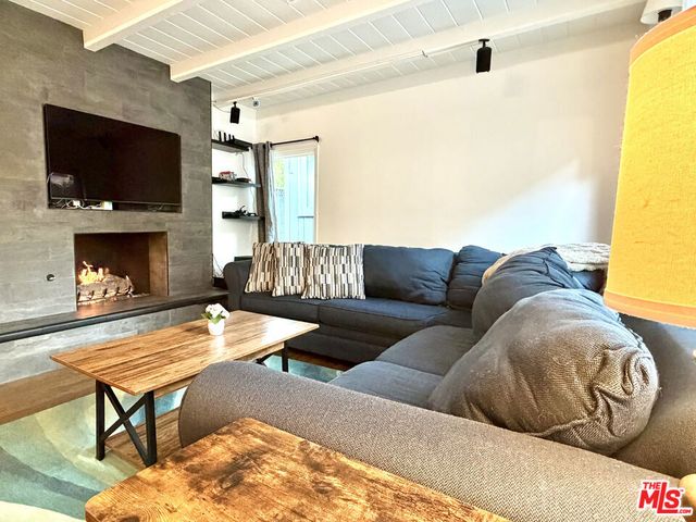 10683 Valleyheart Drive, Studio City, CA 91604