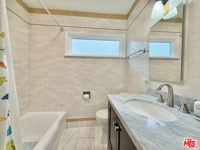 10683 Valleyheart Drive, Studio City, CA 91604