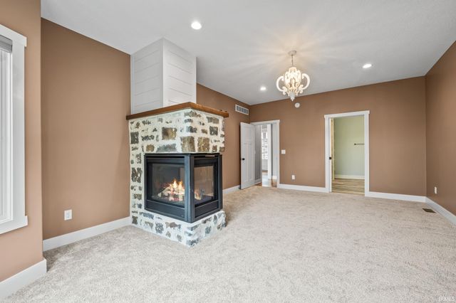 16467 Quarry Boulevard, Huntertown, IN 46748