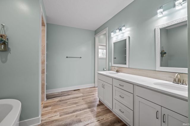 16467 Quarry Boulevard, Huntertown, IN 46748