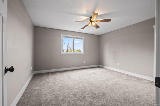 16467 Quarry Boulevard, Huntertown, IN 46748