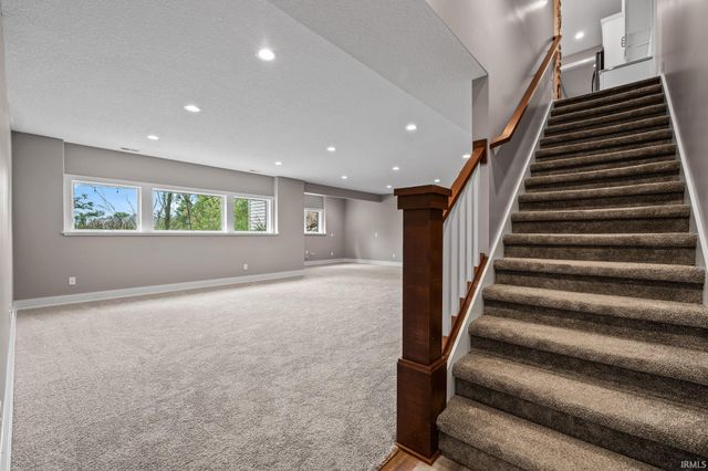16467 Quarry Boulevard, Huntertown, IN 46748