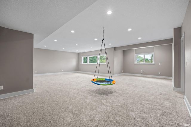 16467 Quarry Boulevard, Huntertown, IN 46748
