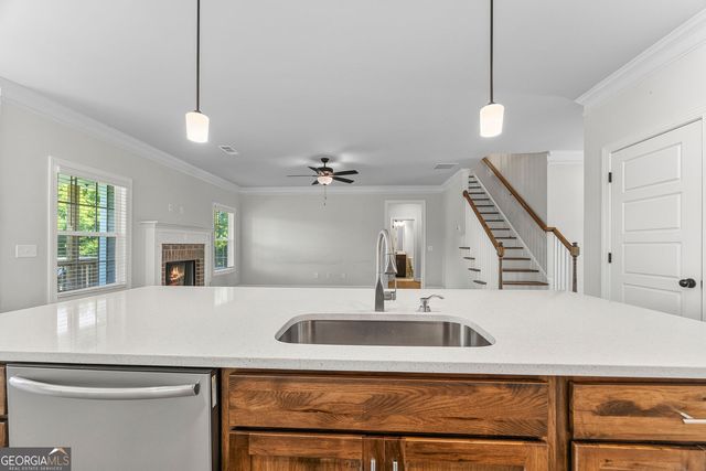 2504 Creekside Crossing, Monroe, GA 30656