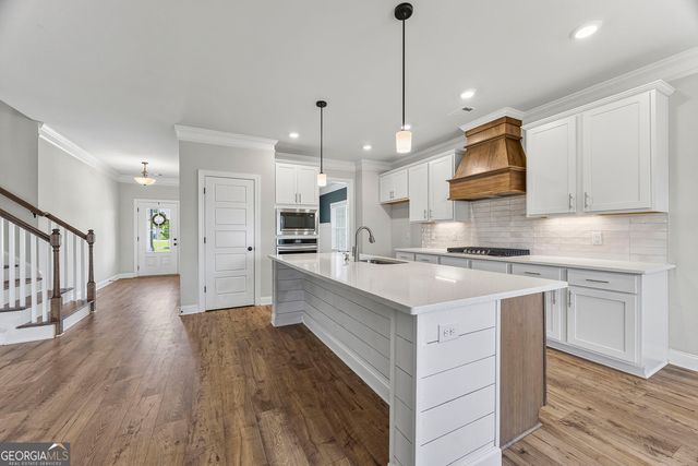 2504 Creekside Crossing, Monroe, GA 30656