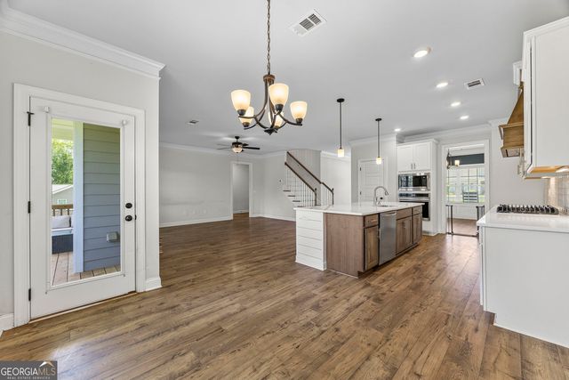 2504 Creekside Crossing, Monroe, GA 30656