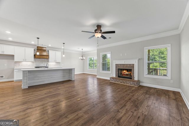 2504 Creekside Crossing, Monroe, GA 30656