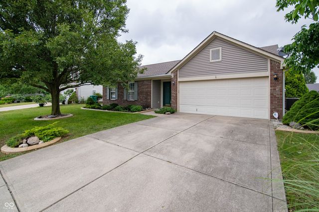 6660 W Denton Drive, Mccordsville, IN 46055