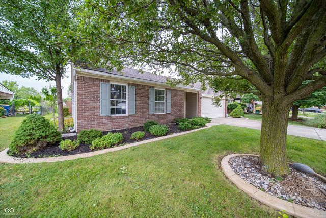 6660 W Denton Drive, Mccordsville, IN 46055