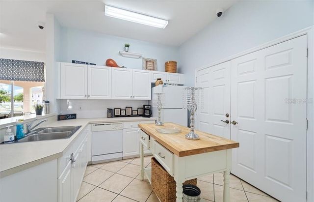 3009 PALMETTO OAK DRIVE 102, Fort Myers, FL 33916