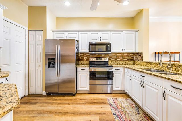 3009 PALMETTO OAK DRIVE 102, Fort Myers, FL 33916