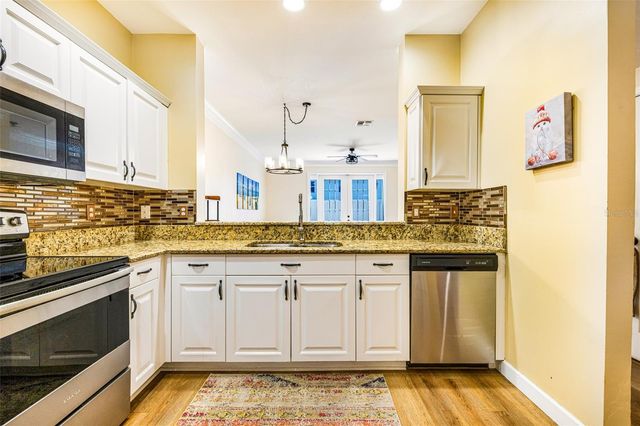 3009 PALMETTO OAK DRIVE 102, Fort Myers, FL 33916