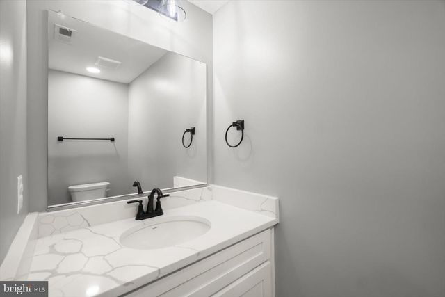 719 OLDHAM ST, Baltimore, MD 21224