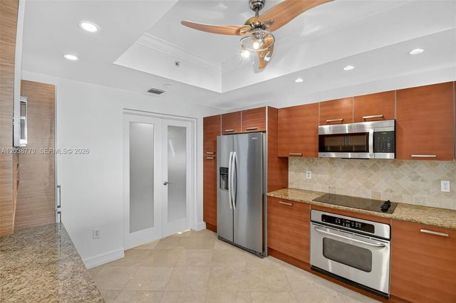 3330 NE 190th St 1611, Aventura, FL 33180