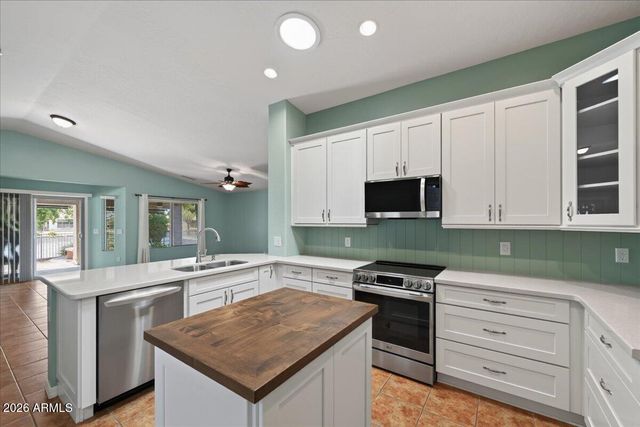 19894 N 108TH Avenue, Sun City, AZ 85373