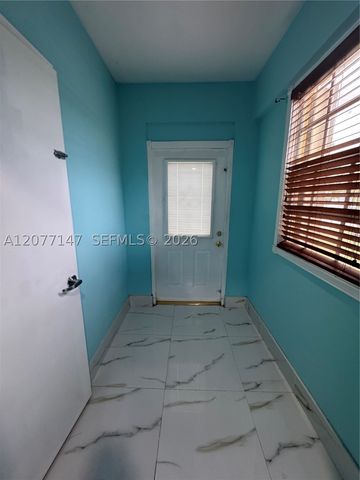 1001 S 27th Ave, Hollywood, FL 33020