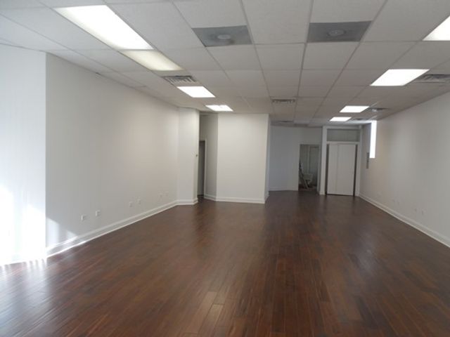3701 N ELSTON Avenue, Chicago, IL 60618