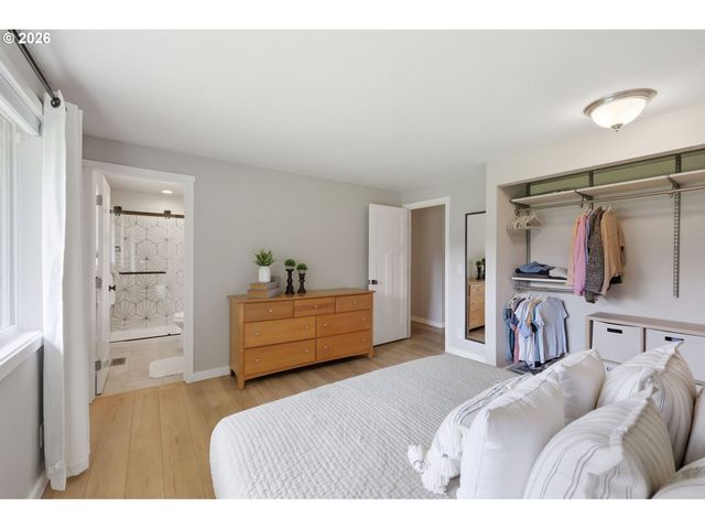 20940 Sw SANDRA Ln, Beaverton, OR 97003