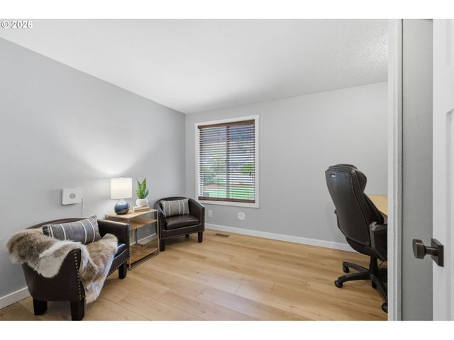 20940 Sw SANDRA Ln, Beaverton, OR 97003