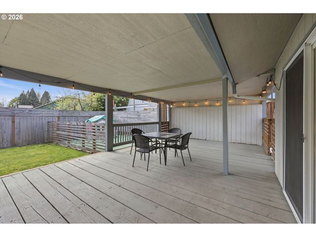 20940 Sw SANDRA Ln, Beaverton, OR 97003