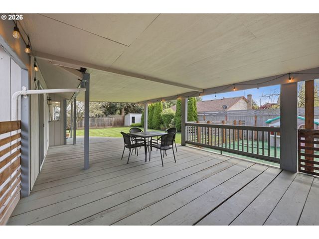 20940 Sw SANDRA Ln, Beaverton, OR 97003