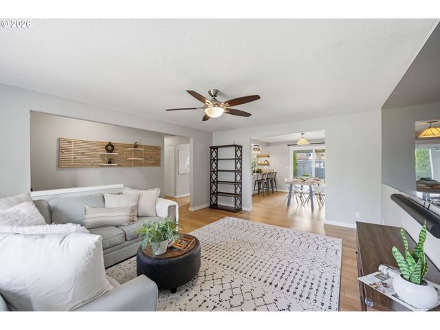 20940 Sw SANDRA Ln, Beaverton, OR 97003