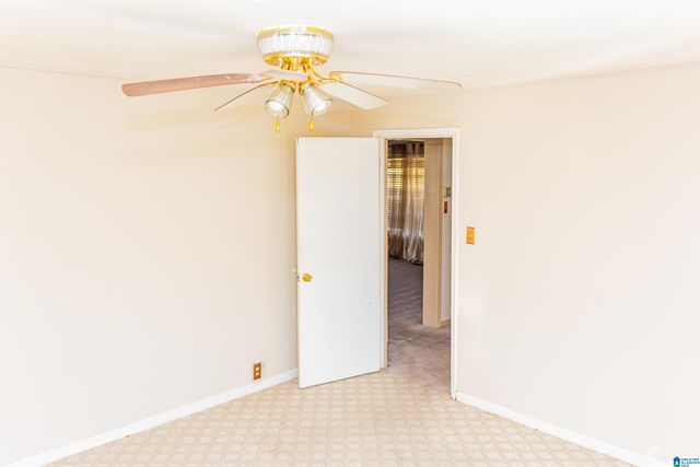 201 61ST STREET, Fairfield, AL 35064